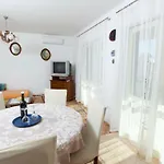 Ruza Apartmán *